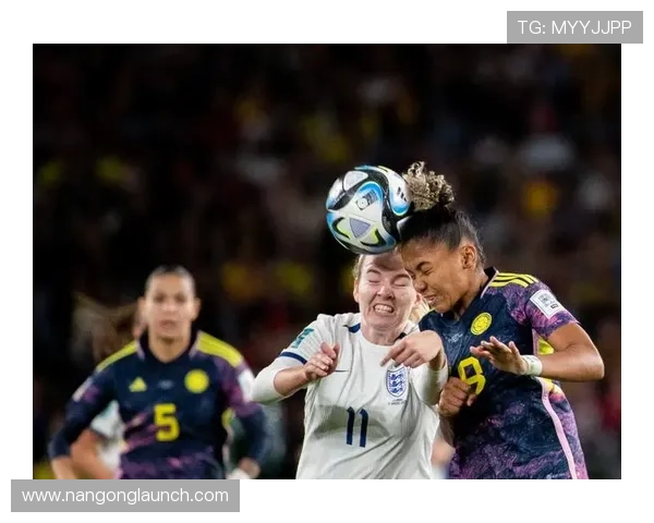 英格兰世界杯之旅：从激情四射的赛场到荣耀加冕的历史瞬间